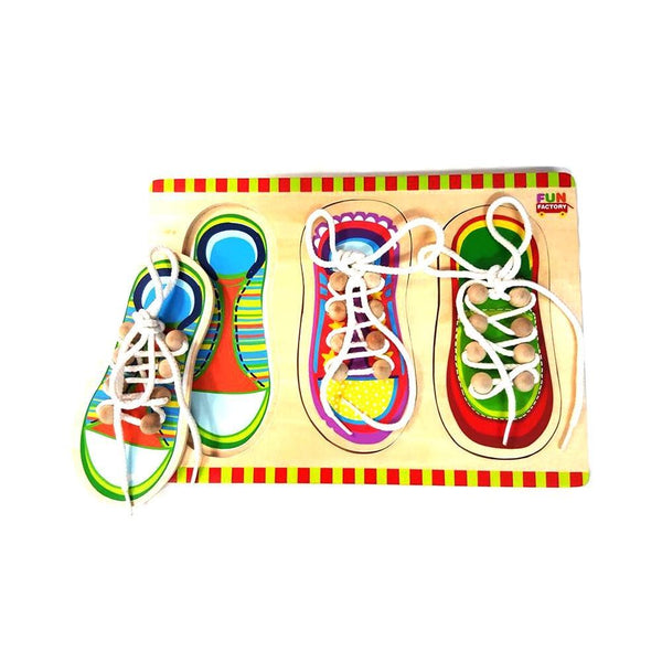 Shoe lacing puzzle